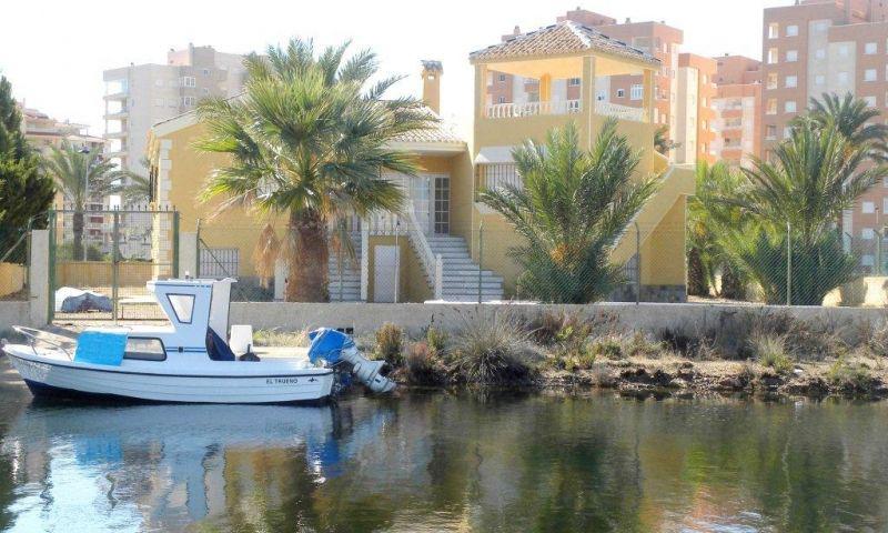 Villa in La Manga del Mar Menor (Alicante)